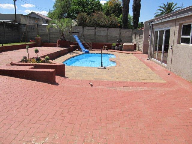 4 Bedroom Property for Sale in Sasolburg Ext 11 Free State